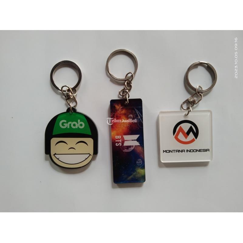 Gantungan Kunci Akrilik Custom - Bitung Sulawesi Utara