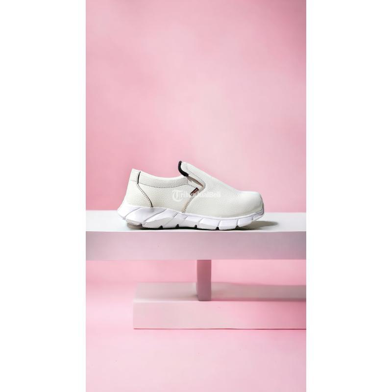Diskon Sepatu Safety Untuk Wanita Telukjambe Timur - WA.No 081359117118