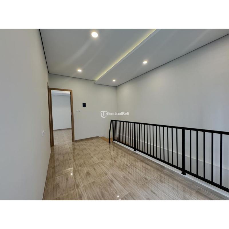 DIJUAL RUMAH 2 LANTAI, DESAIN MODERN DI MAGUWOHARJO, DEPOK