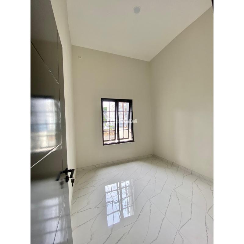 DIJUAL RUMAH SIAP HUNI 2 LANTAI DEKAT SMA ISLAM SABILLLAH MALANG