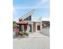 Dijual Rumah Modern Scandinavian dekat Candi Prambanan LT90 LB45 2KT 1KM - Sleman Yogyakarta 