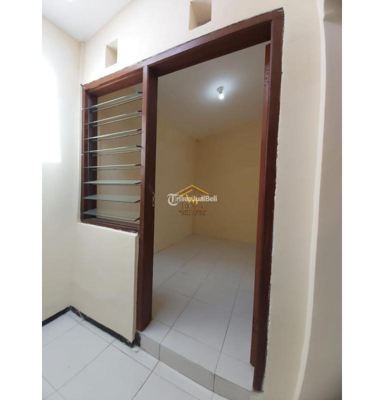 Dijual Rumah Murah Tipe 80 Baru Siap Huni dekat Universitas Brawijaya - Malang Jawa Timur