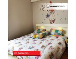 Dijual Apartemen Fully Furnished 3 Bedroom, Lantai Atas, Taman Anggrek Residences - Jakarta Barat