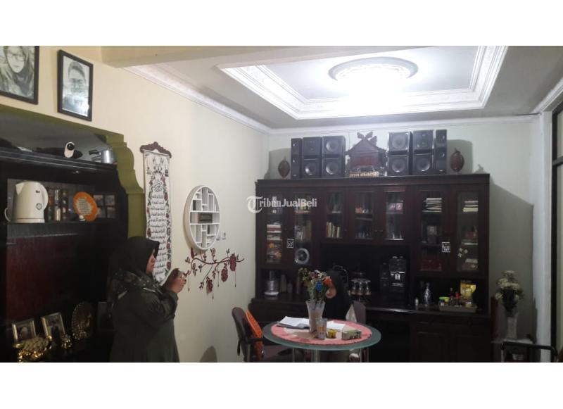 Jual Rumah Komplek DPR LT190 LB300 6KT 4KM di Jl. Kemiri Blok J 6 no 14. Pulogebang - Jakarta Timur