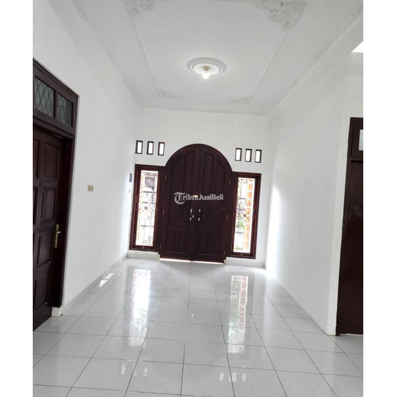 Rumah Mewah Lokasi Hook Baru Luas 250 m2 Dalam Cluster Nogotirto Dekat UNISA - Sleman Jogja