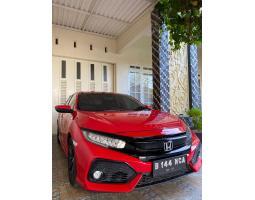 Mobil Honda Civic Turbo E Hatchback 2017 Bekas Siap Pakai Warna Merah - Sleman Yogyakarta 