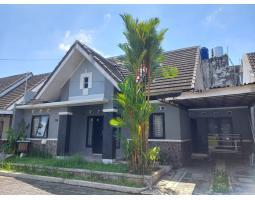 Dijual Cepat Rumah LT126 LB80 di Dalam Perumahan di Mlati - Sleman Yogyakarta