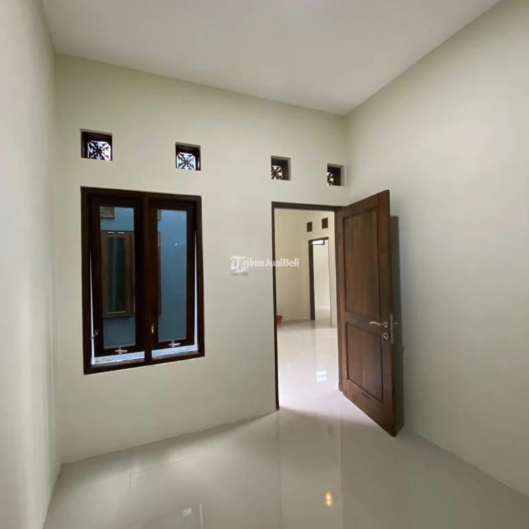 Dijual Rumah Baru Tipe 70 Dekat UII Jakal LT99 LB70 3KT 1KM SHM - Sleman Yogyakarta
