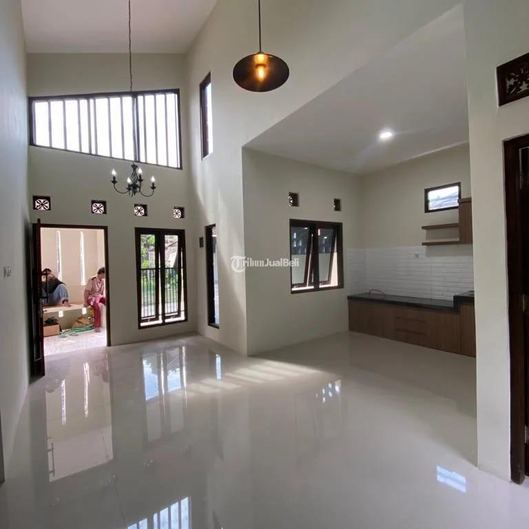 Dijual Rumah Baru Tipe 70 Dekat UII Jakal LT99 LB70 3KT 1KM SHM - Sleman Yogyakarta