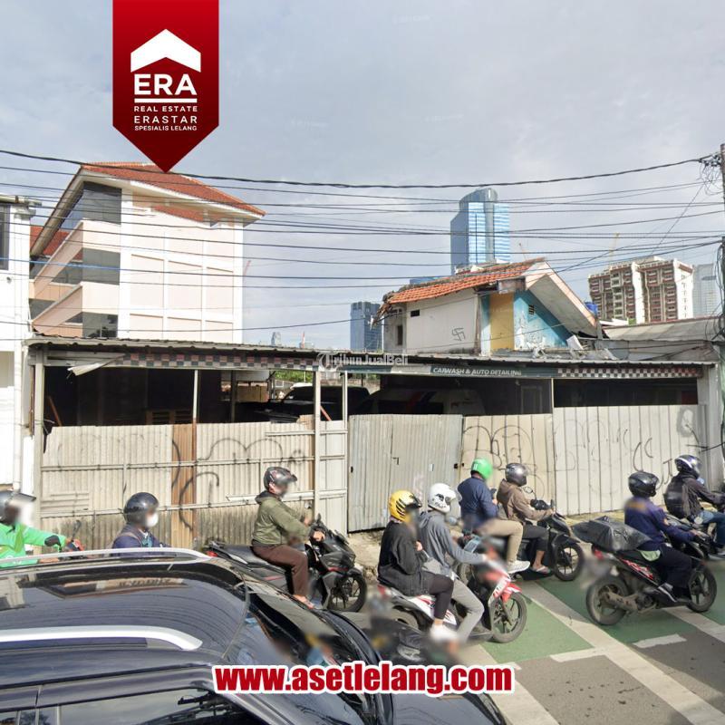 Jual Lahan dan Bangunan Komersial Ex Carwash Luas 200 m2 di Jakarta