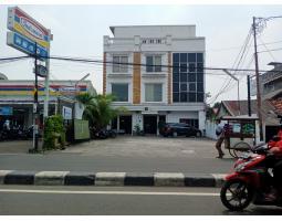 Jual Ruko Gandeng 3 Unit Bekas Luas 737 m2 di Ciputat Raya, Pondok Pinang - Jakarta Selatan