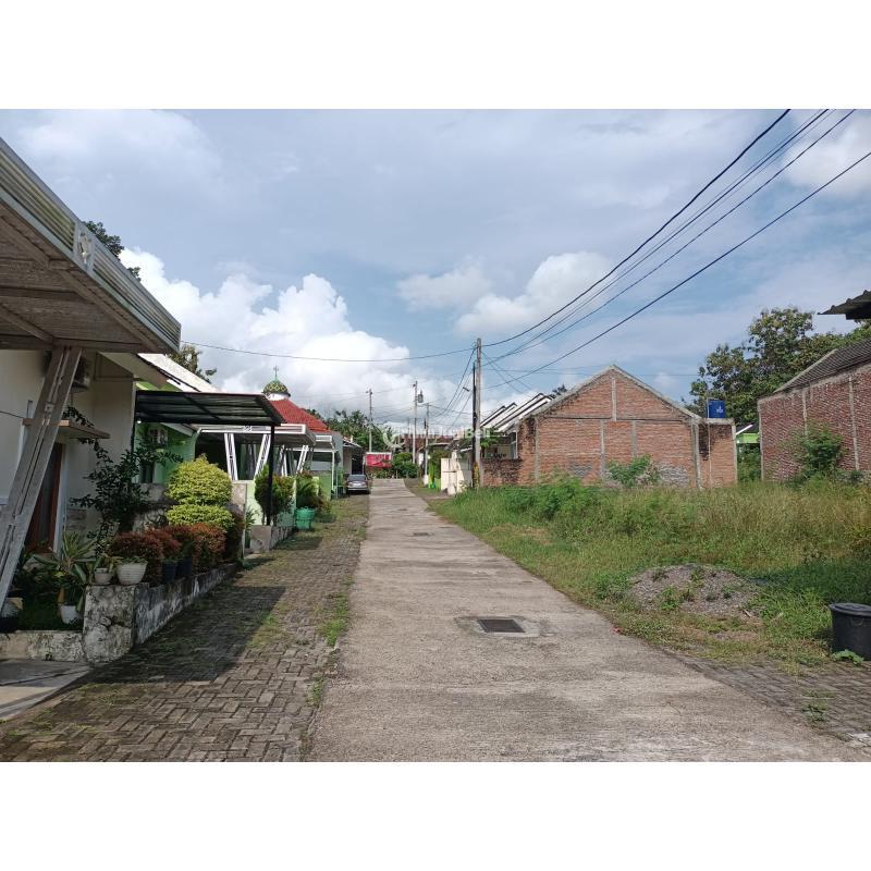 Jual Rumah Cantik LT85 LB36, 8 Menit Ke Kampus UMY Di Kasihan - Bantul Yogyakarta