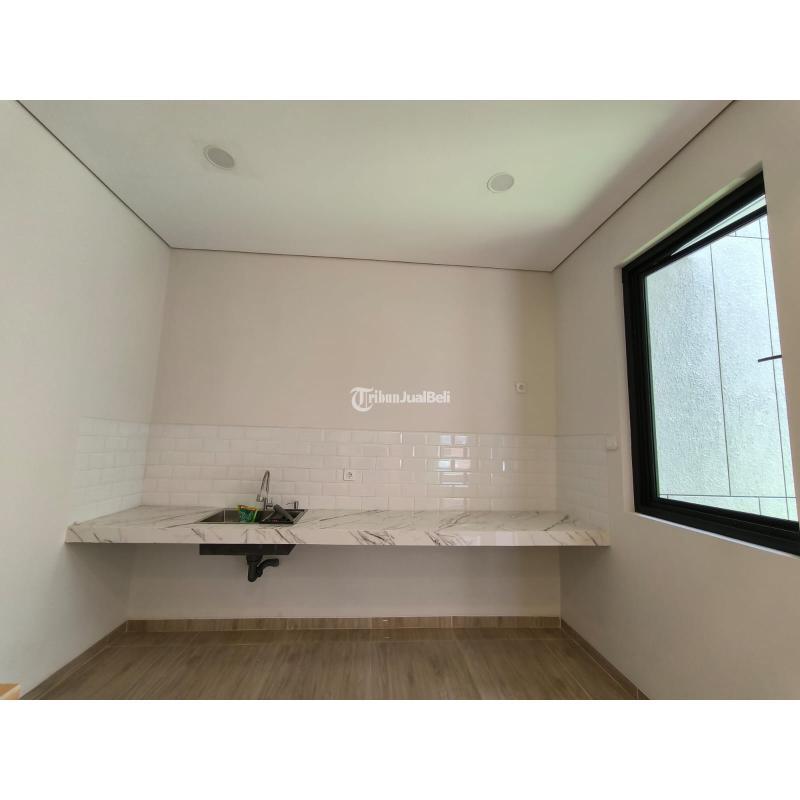 Jual Rumah Mewah Unit Ada 2 LT118 LB160 4KT 3KM SHM di Maguwoharjo Dekay UPN - Sleman Yogyakarta