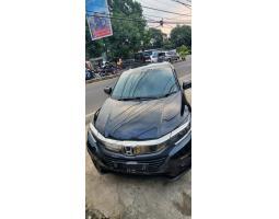 Mobil Honda HRV E Matic 2021 Bekas Siap Pakai Warna Hitam - Yogyakarta 