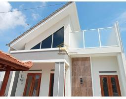 Jual Rumah Cantik Ada Balkon LT90 LB45 SHM 2KT 1KM Di Perum Rajawali Akses Mudah - Sleman Yogyakarta