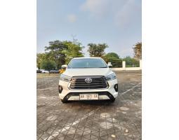Mobil Toyota Innova Reborn V Matic Diesel 2022 Warna Putih Bekas - Yogyakarta