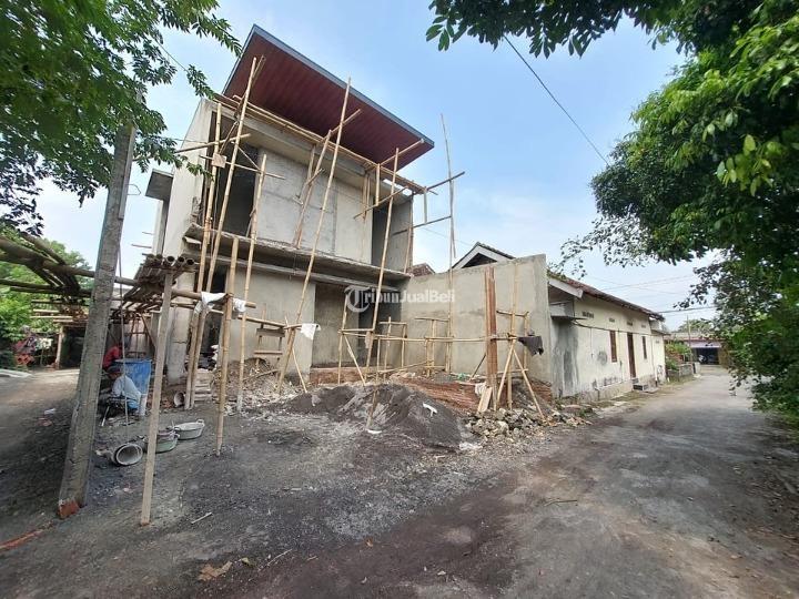Dijual Rumah Mewah LT133 LB125 4KT 3KM Legalitas SHM Siap Huni - Sleman Yogyakarta 