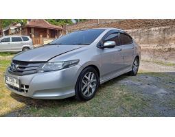 Mobil Honda City i-Vtec 2010 Matic bekas  Plat AD Pajak On - Sukoharjo Jawa Tengah