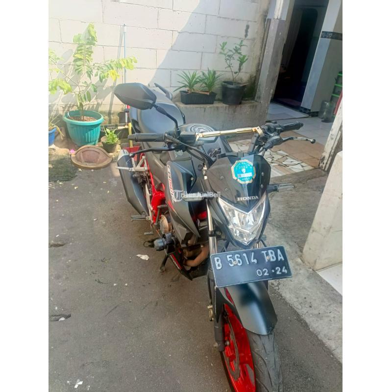 Motor Honda CB 150 R 2019 warna Hitam Merah Bekas Mulus - Jakarta Timur