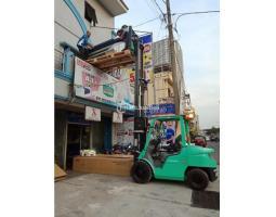 Sewa Forklift di Pondok Indah dan Pondok Pinang -Jakarta Selatan