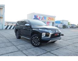 Mobil Mitsubishi Pajero Sport Dakar AT Diesel Sunroof 2022 Siap Pakai - Jakarta Utara 