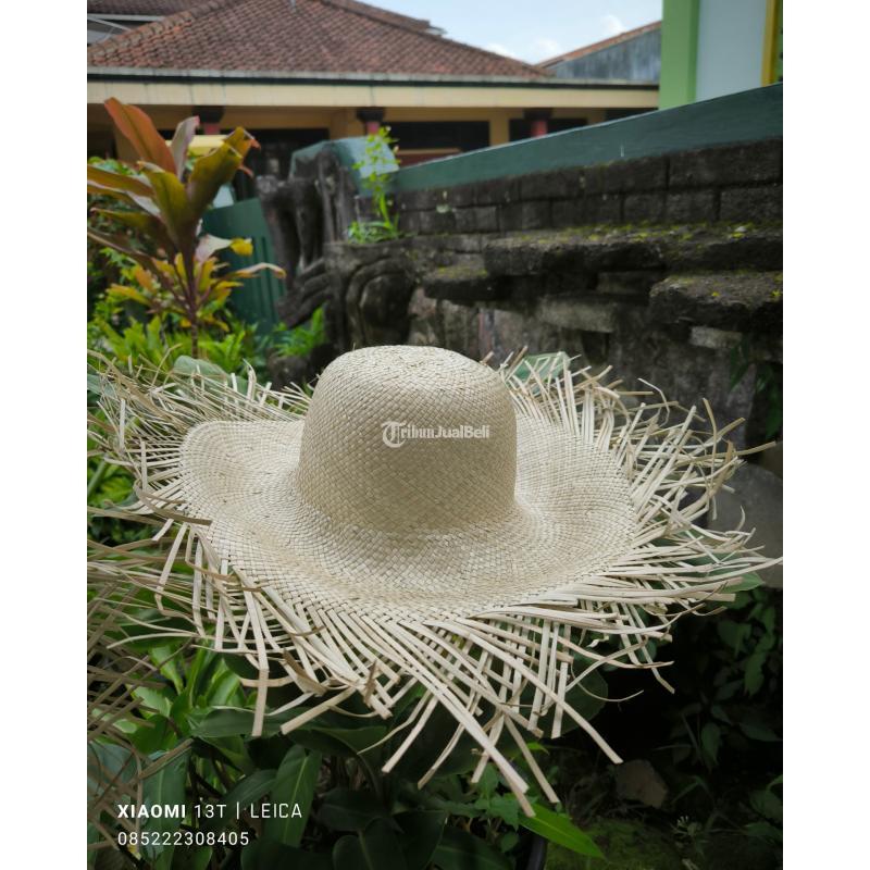 Topi Pandan Banyak Warna - Buleleng Bali 