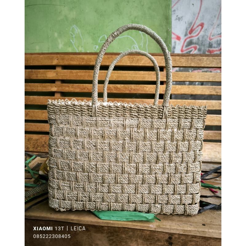 Natural Bag Pandan Bag Beach Bag Natural Bag di Gianyar Bali - Tribun ...