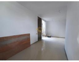 Jual Rumah Baru Cantik Dan Sudah Bonus Balkon lLT90 LB110 Cozy Purwo - Sleman Yogyakarta