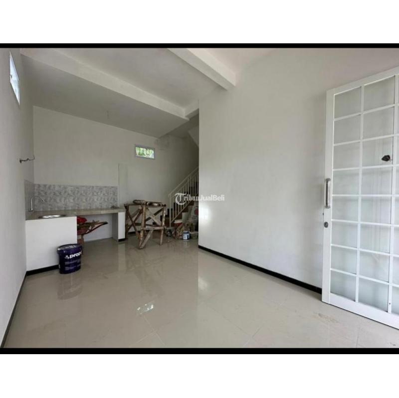 Dijual Rumah 2 Lantai LT60 LB73 2KM 3KT Legalitas SHM Siap Huni - Malang Jawa Timur