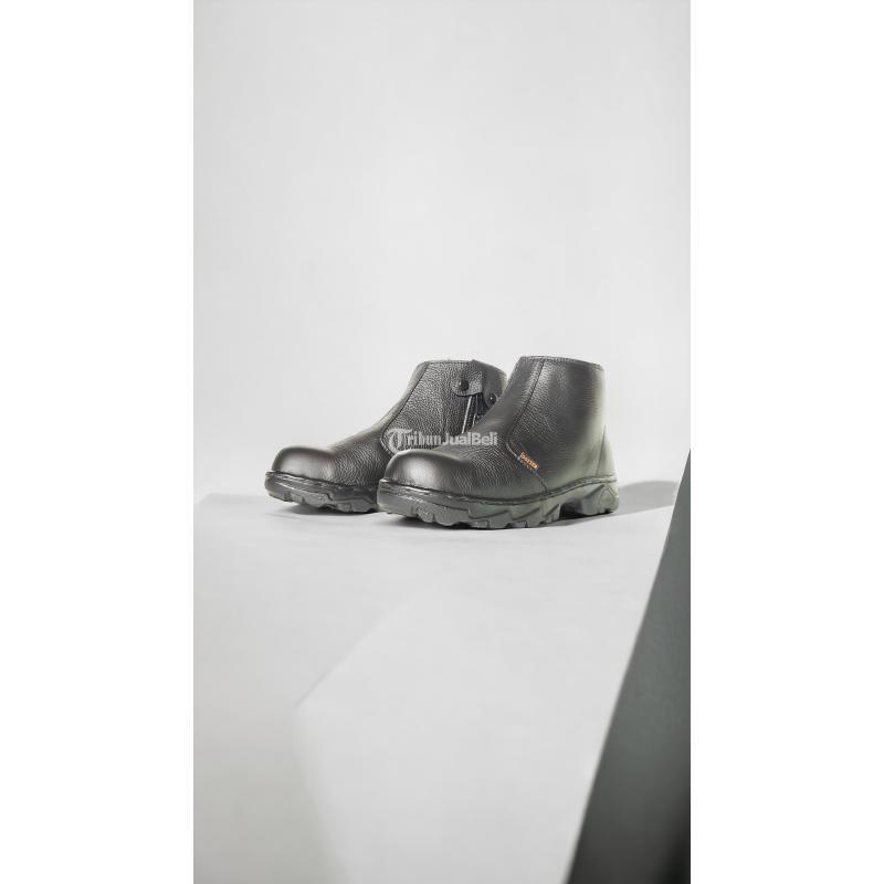 Grosir Sepatu Safety Harga Terjangkau - Muara Enim Sumatera Selatan