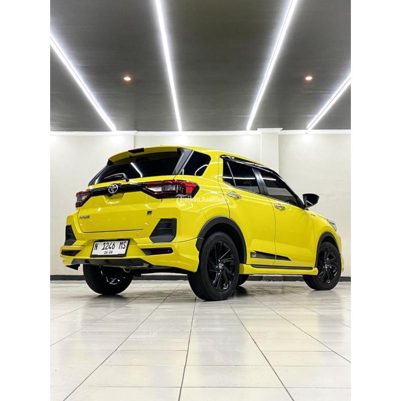 Toyota Raize GR 1.0 CVT 2023 Kuning Kondisi Super Istimewa - Malang Kota Jawa Timur
