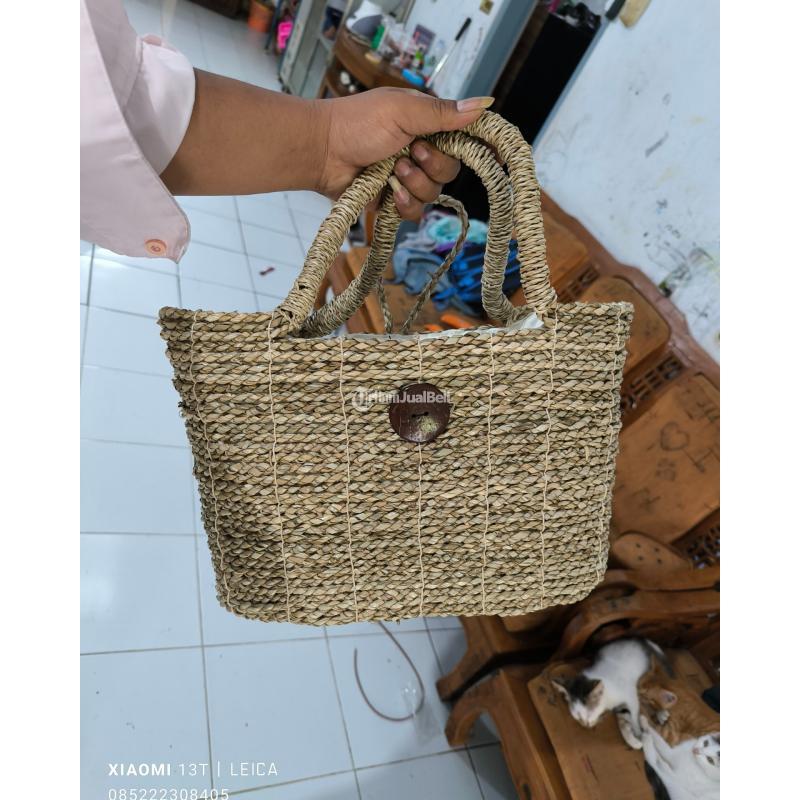 Tas Pandan Harag Terjangkau Banyak Pilihan - Tabanan Bali