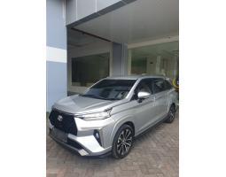 Mobil Toyota Avanza Velos Q TSS Silver Metalik 2021 Bekas - Makassar Sulawesi Selatan