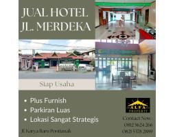 Jual Hotel Masih Aktif 31 Kamar Tidur Jalan Utama Merdeka - Pontianak Kota Kalimantan Barat