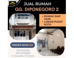 Dijual Rumah Diponegoro 2 LT88 LB200 3KT 2KM SHM - Kota Pontianak Kalimantan Barat