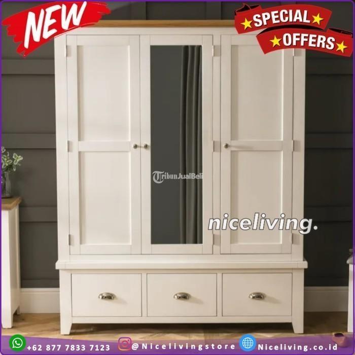 Lemari Pakaian Modern 3 Pintu Leeds Cream Cat Duco Mewah - Jakarta Selatan