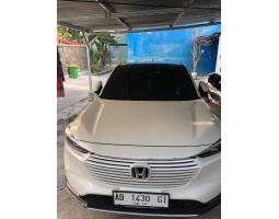 Mobil Honda HRV E 2023 Warna Putih Bekas - Yogyakarta