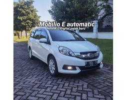 Honda Mobilio E Automatic 2016 Putih AC Digital Bekas Tangan Pertama - Surabaya Jawa Timur