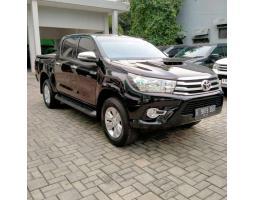 Mobil Toyota hilux 2.4 G D-CAB 4x4 Diesel MT Hitam Bekas Full Original - Samarinda Kalimantan Timur