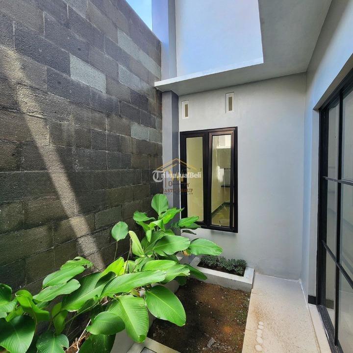 Dijual Rumah 2 Lantai LT116 LB140 4KT 4KM Legalitas SHM Siap Huni - Sleman Yogyakarta