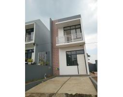 Dijual Rumah 2 Lantai Nyaman dengan Udara Sejuk di Parongpong LT72 LB50 - Bandung Barat Jawa Barat 