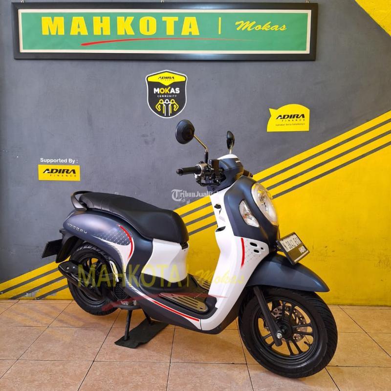 Motor Honda Scoopy Bekas Tahun 2023 Surat Lengkap Hidup Siap Pakai - Malang Jawa Timur 