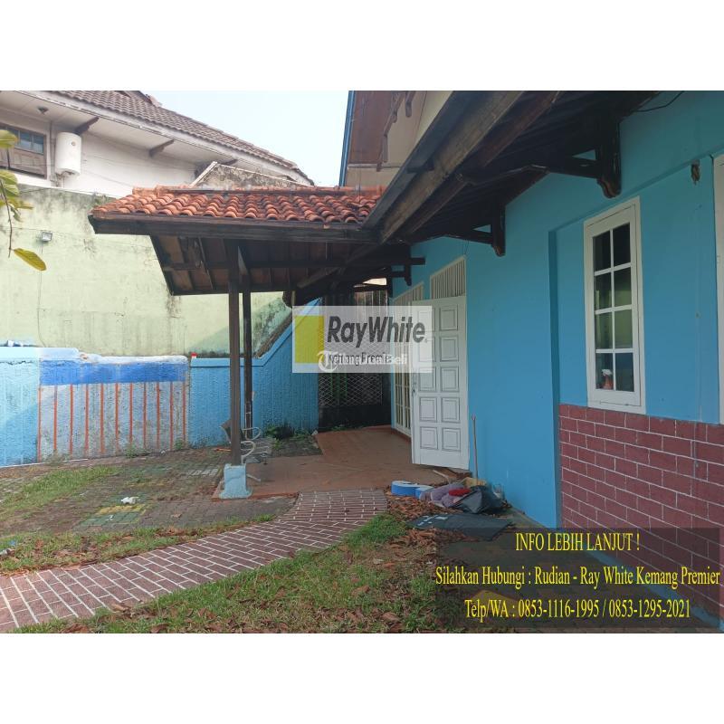 Dijual Rumah 1,5 Lantai Tipe 260 Bekas Harga 9 M an Nego Halus - Jakarta Selatan