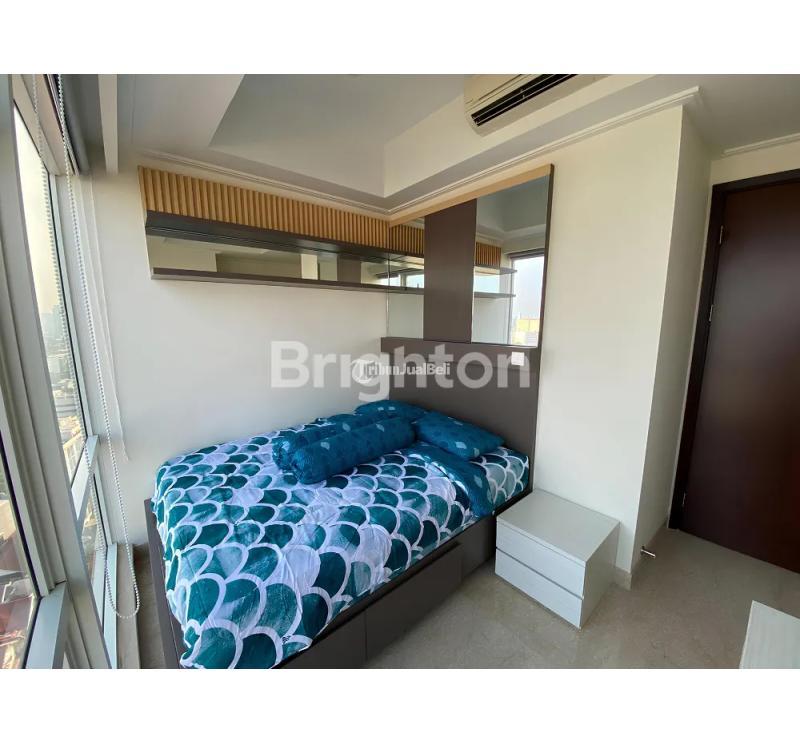 Disewakan Apartemen Menteng Park Hoek 2 BR Emerald Furnished Private Lift - Jakarta Pusat