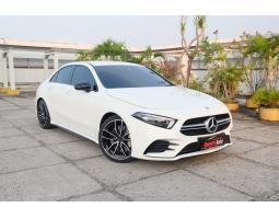 Mobil Mercedes benz A35 Sedan AMG 2.0 2023 Putih Bekas Terawat - Jakarta Utara