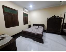 Dijual Rumah Jati Ukir Full Furnished Luas 235m2 SHM Di Jalan Mataram Kota - Yogyakarta