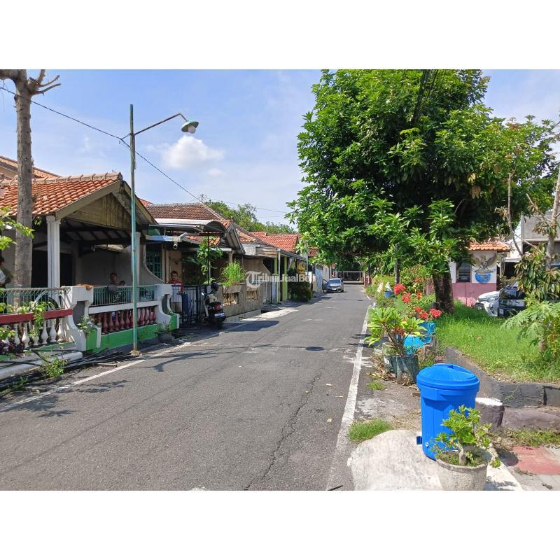 Jual Rumah Tengah Bekas Luas 190 m2 Siap Huni Kota Lamper Tengah - Semarang Kota Jawa Tengah