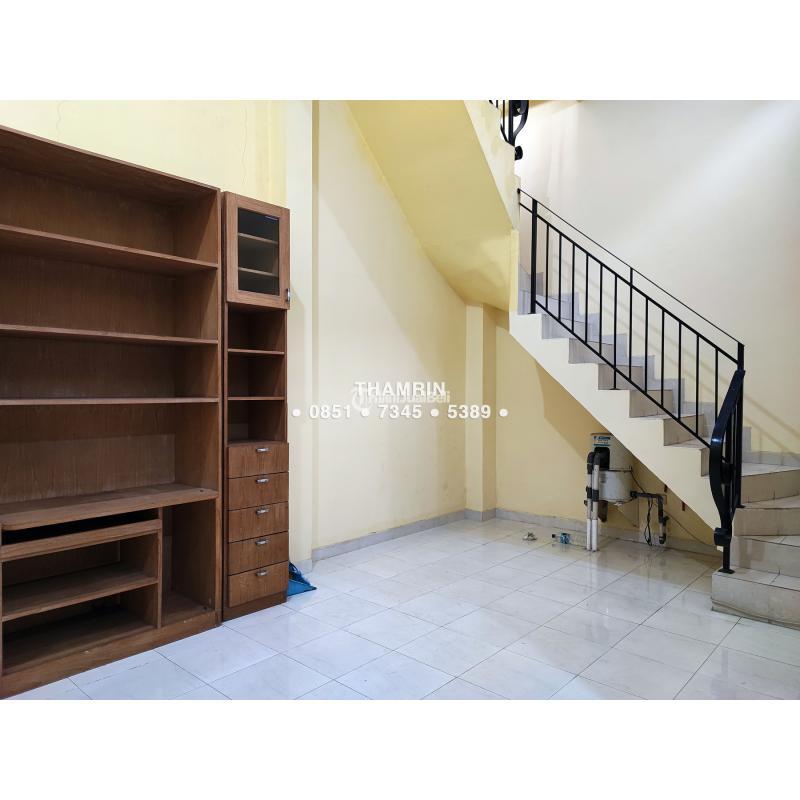 Rumah 1.5 Lantai LT180 LB150 SHM 4KT 3KM Villa Melati Mas View Taman - Tangerang Selatan Banten