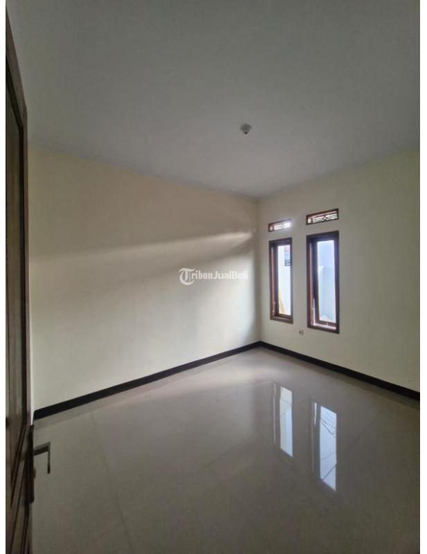 Dijual Rumah Siap Huni LT72 LB62 3KT 1KM Legalitas SHM Lokasi Strategis - Bandung Jawa Barat