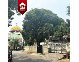 Dijual Rumah Depan Taman, Guntur, Setiabudi LT460 LB300 6KT 3KM - Jakarta Selatan